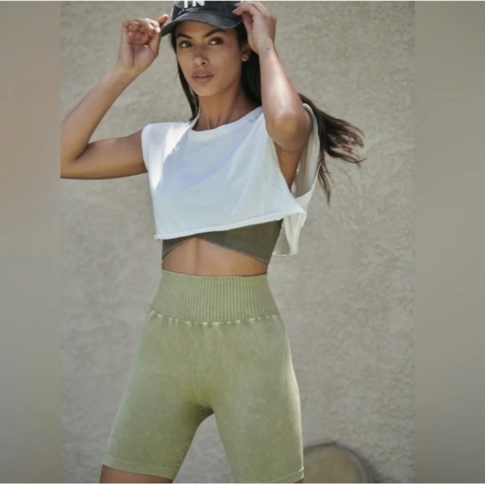 Free People Movement Good Karma Womens Matcha Seamless Biker Shorts XS/S